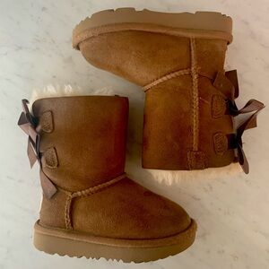 UGG Bailey Bow II | Chestnut | Toddler Size 6